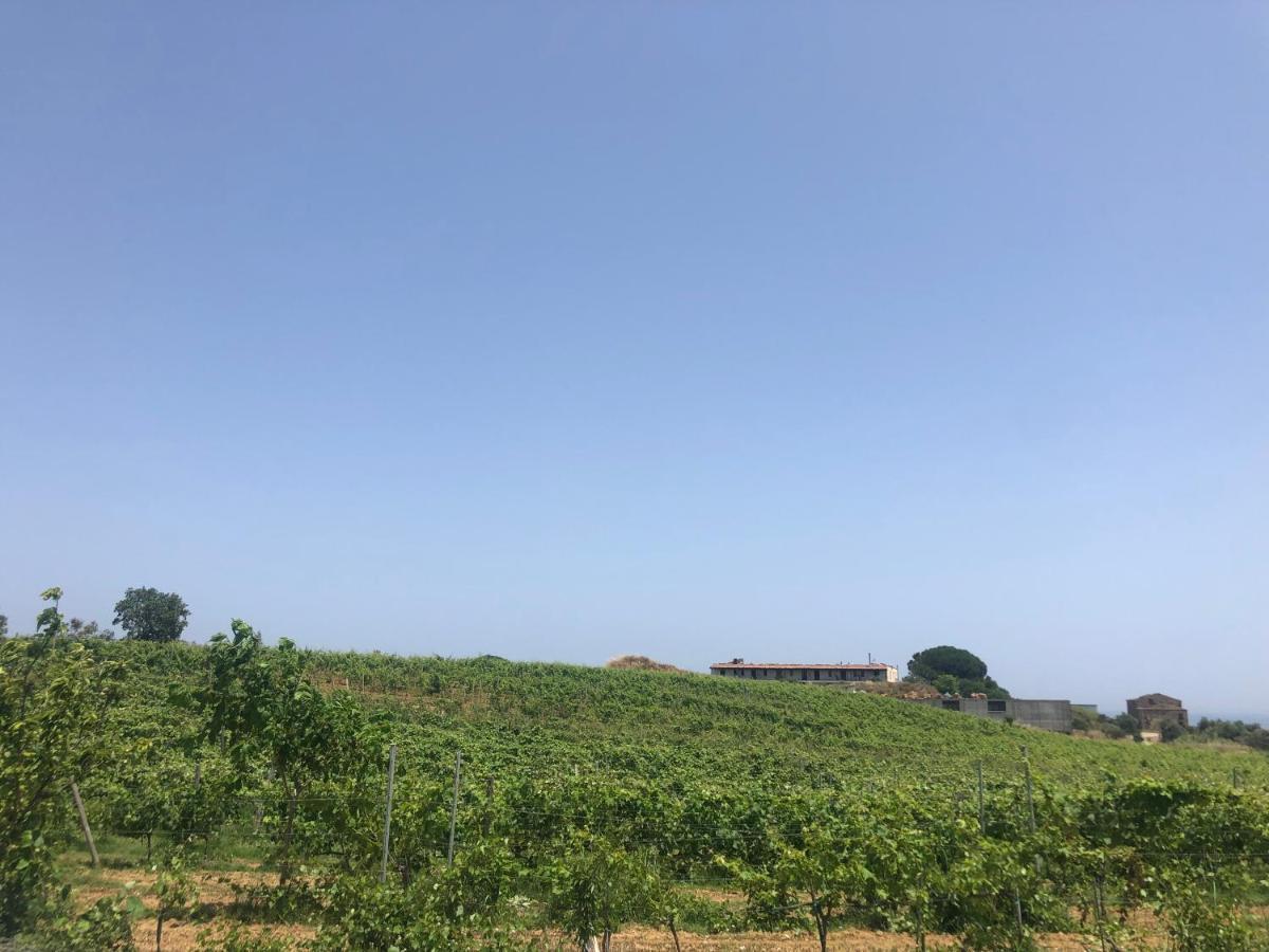 Agriturismo Donna Germana Ciro Marina Exterior photo