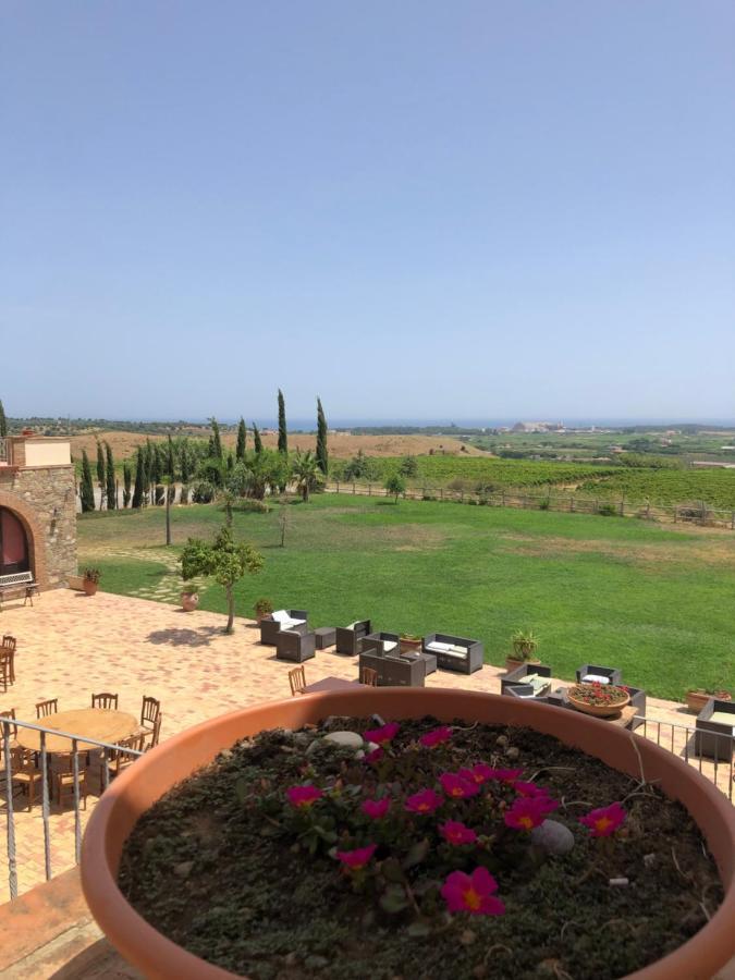 Agriturismo Donna Germana Ciro Marina Exterior photo