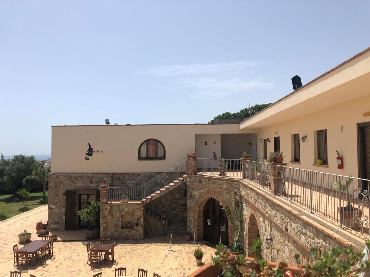 Agriturismo Donna Germana Ciro Marina Exterior photo