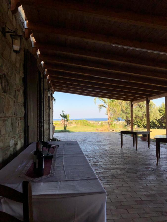 Agriturismo Donna Germana Ciro Marina Exterior photo