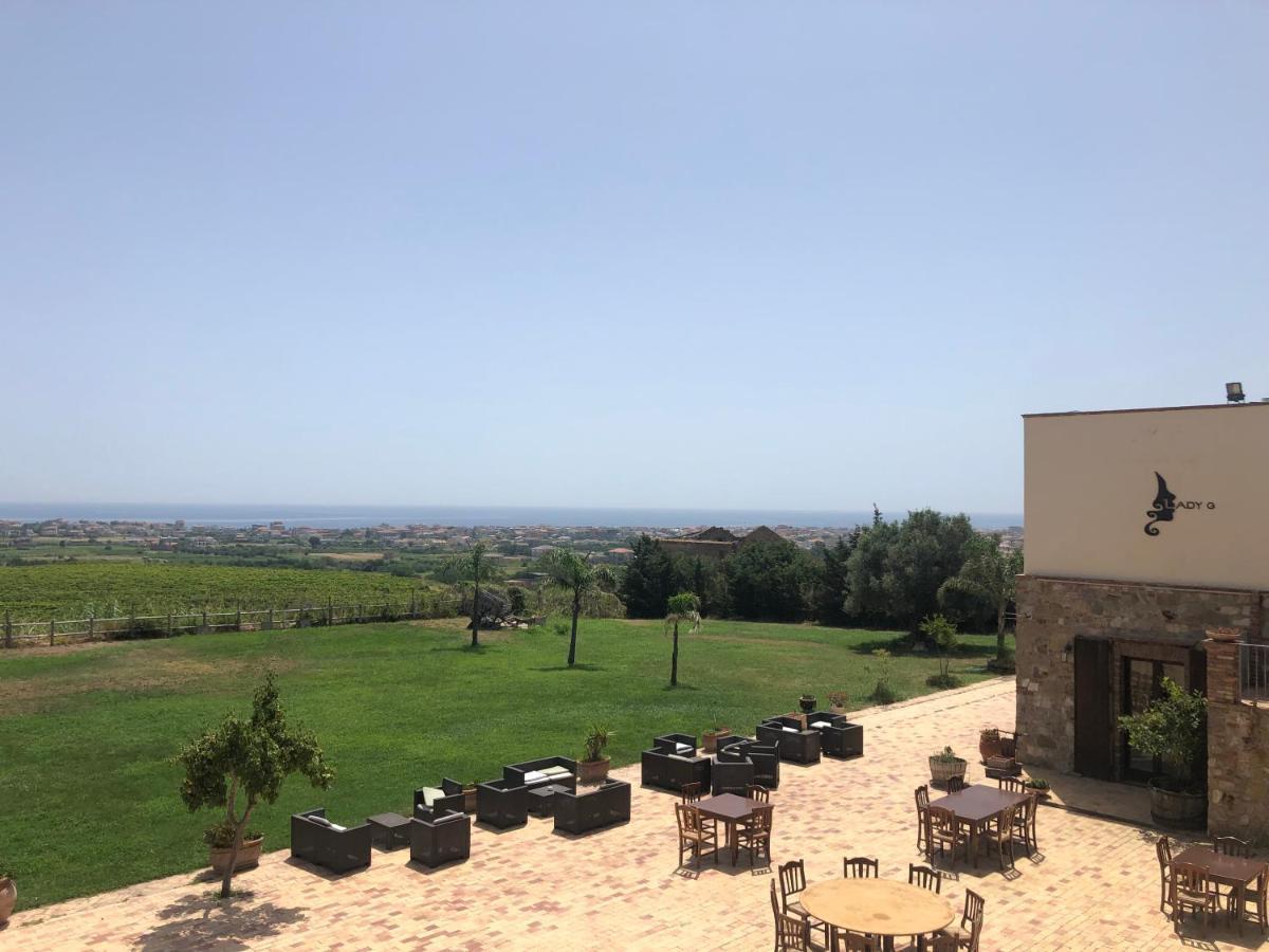 Agriturismo Donna Germana Ciro Marina Exterior photo