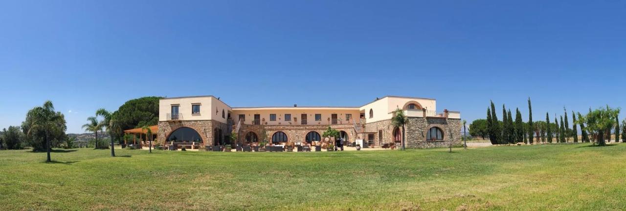 Agriturismo Donna Germana Ciro Marina Exterior photo